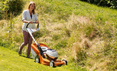Tondeuse à gazon à batterie gamme PRO