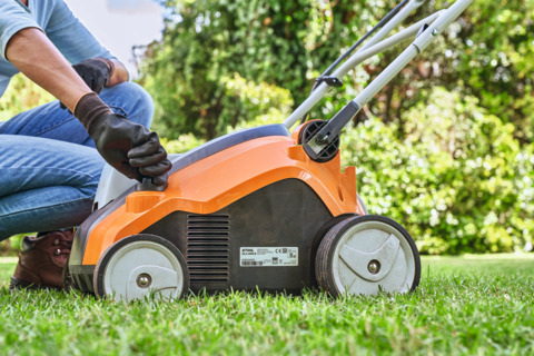 Stihl on sale electric scarifier