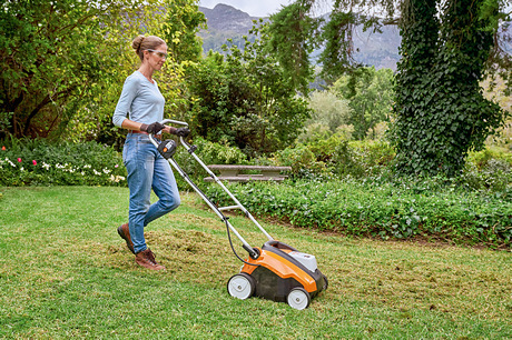 Best petrol deals lawn scarifier