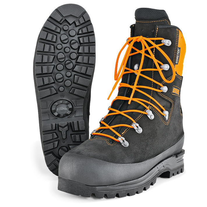 ADVANCE GTX trekking chainsaw boots