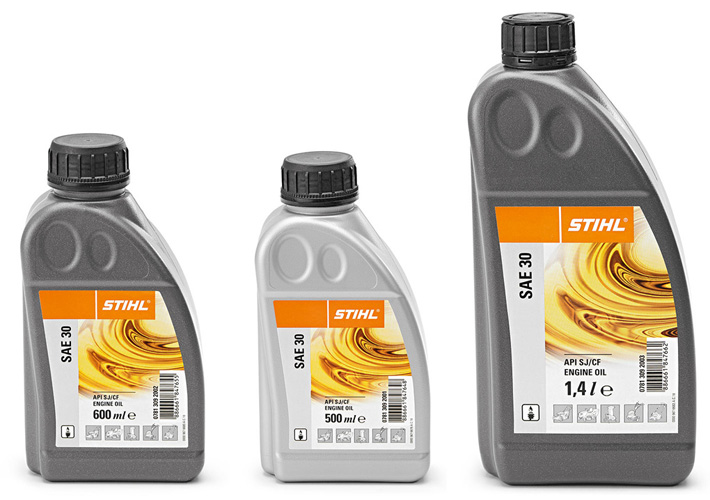 Engine oil SAE 30 SAE 30 engine oil Ideal lubrication for your