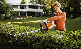 Battery Electric Hedgetrimmers