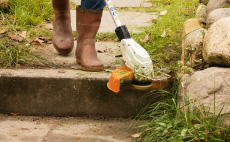 Batteridriven grästrimmer