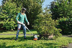 Electric grass trimmers and brushcutters
