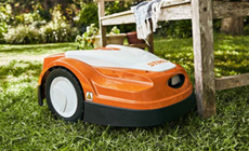 iMOW® Robotic Mowers | For a perfect lawn and more time for garden projects
